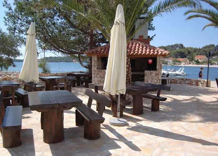 Apartamento On Dugi Otok Near Sakarun *