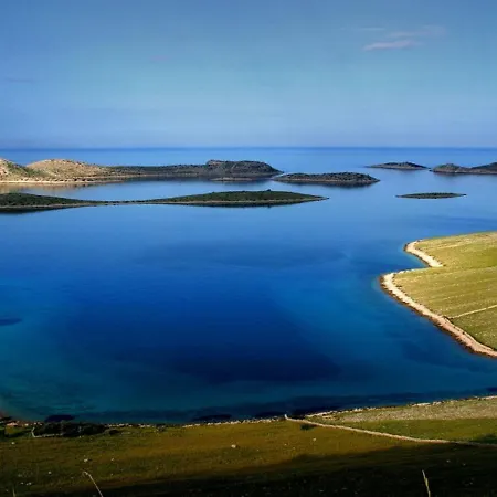 Apartamento On Dugi Otok Near Sakarun