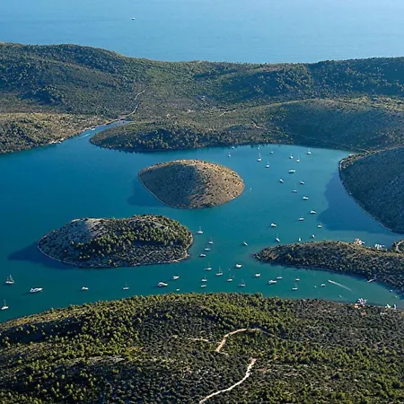 公寓 On Dugi Otok Near Sakarun 韦利拉特